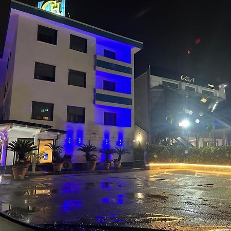Hotel Clinton 카소리아 외부 사진
