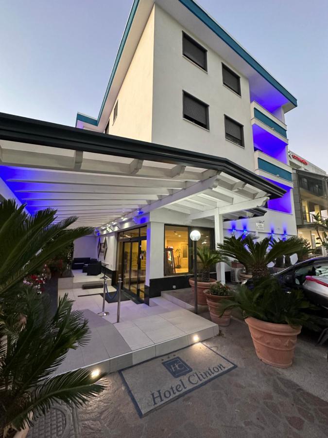 Hotel Clinton 카소리아 외부 사진