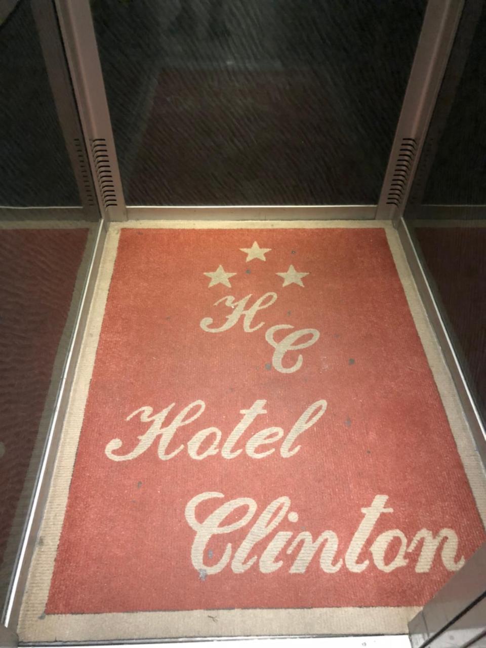 Hotel Clinton 카소리아 외부 사진
