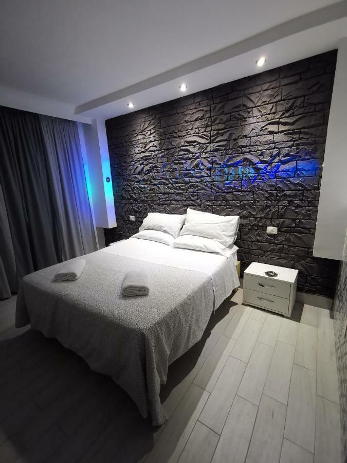 Hotel Clinton 카소리아 외부 사진