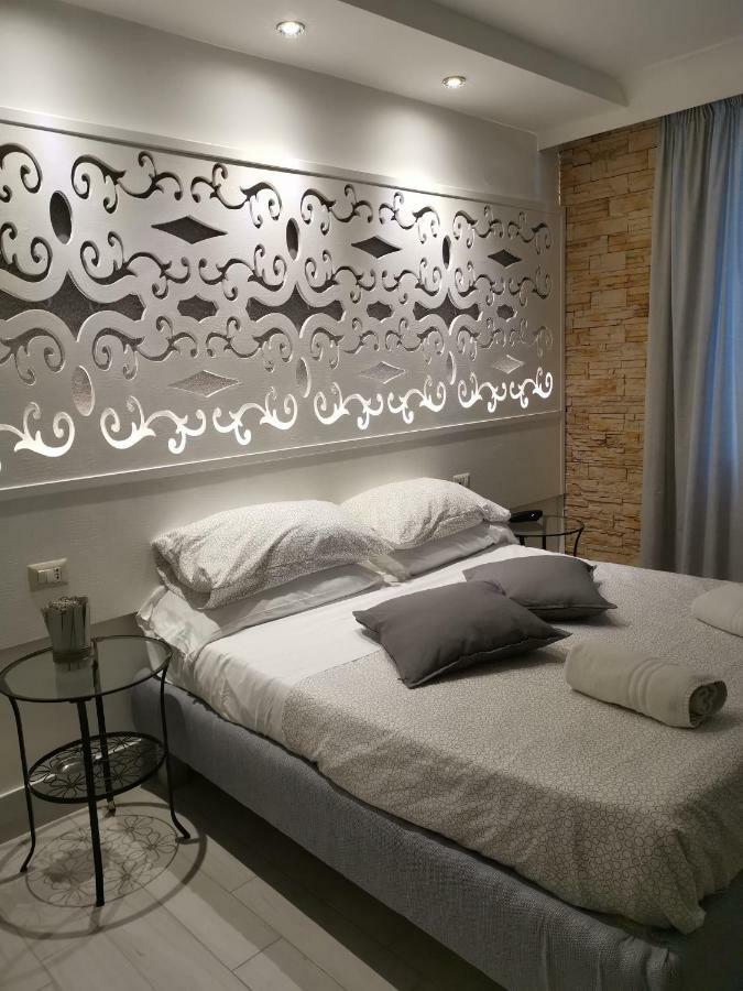 Hotel Clinton 카소리아 외부 사진